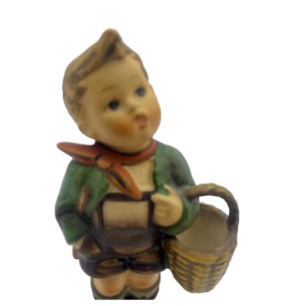 Village‎ Boy Hummel Figurine #51 3/0 TMK-6 Boy w Basket 1980s Goebel